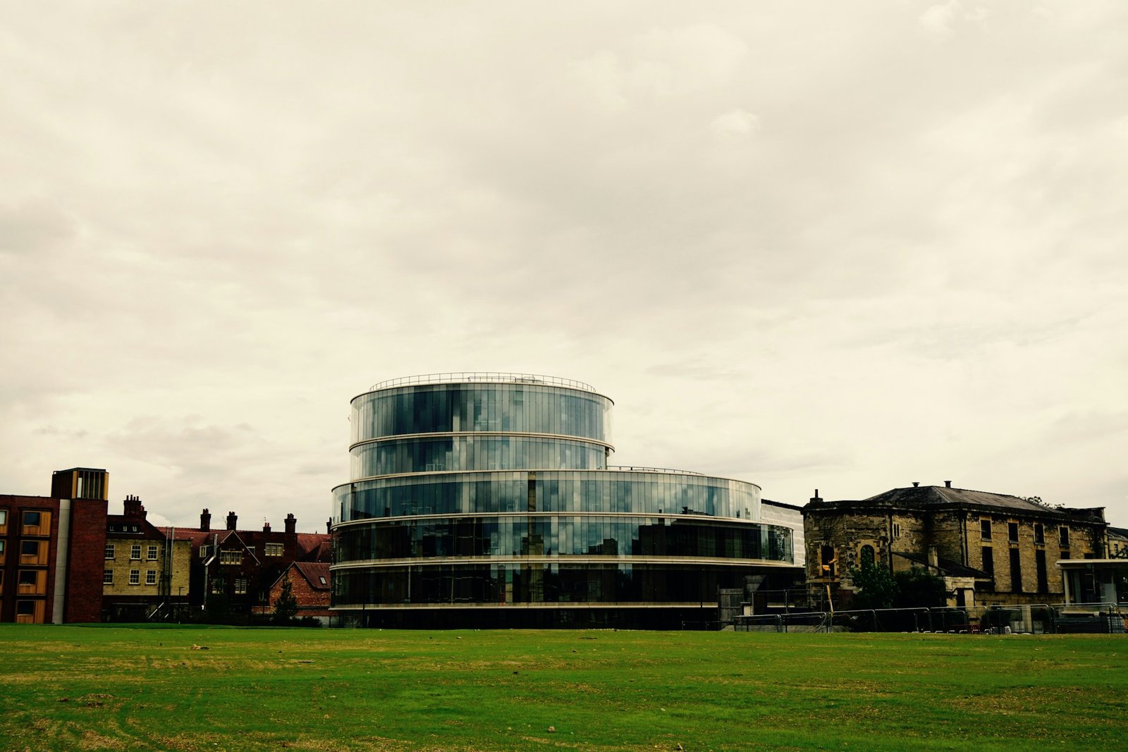 Why the UK Remains a Top Destination for International Students